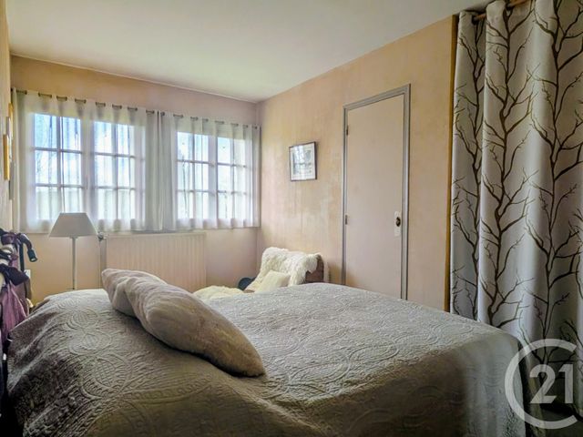 maison à vendre - 7 pièces - 190.0 m2 - MAROLLES EN BRIE - 77 - ILE-DE-FRANCE - Century 21 A.S.M.