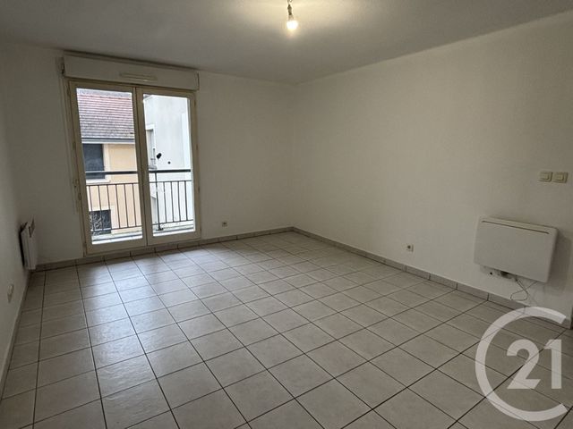 Appartement F3 à louer - 3 pièces - 65.47 m2 - COULOMMIERS - 77 - ILE-DE-FRANCE - Century 21 A.S.M.