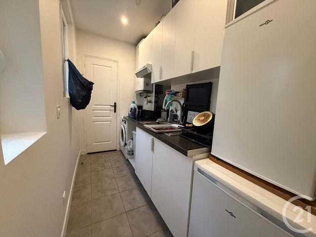 Appartement F2 à louer - 2 pièces - 45.79 m2 - COULOMMIERS - 77 - ILE-DE-FRANCE - Century 21 A.S.M.