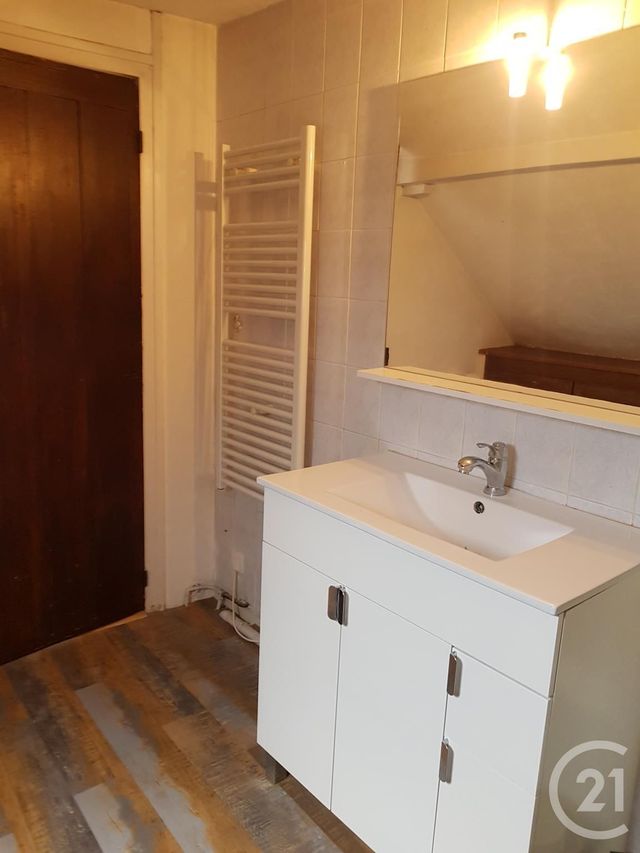 Appartement Studio à louer - 1 pièce - 21.85 m2 - COULOMMIERS - 77 - ILE-DE-FRANCE - Century 21 A.S.M.