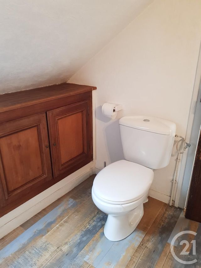 Appartement Studio à louer - 1 pièce - 21.85 m2 - COULOMMIERS - 77 - ILE-DE-FRANCE - Century 21 A.S.M.