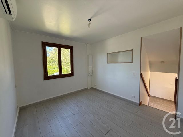 maison à louer - 2 pièces - 28.02 m2 - ST REMY LA VANNE - 77 - ILE-DE-FRANCE - Century 21 A.S.M.