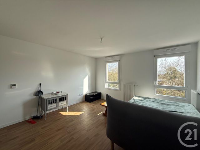 Appartement F1 à louer - 1 pièce - 28.43 m2 - COULOMMIERS - 77 - ILE-DE-FRANCE - Century 21 A.S.M.