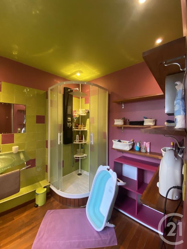 Appartement Duplex à louer - 6 pièces - 152.24 m2 - 77 - ILE-DE-FRANCE - Century 21 A.S.M.