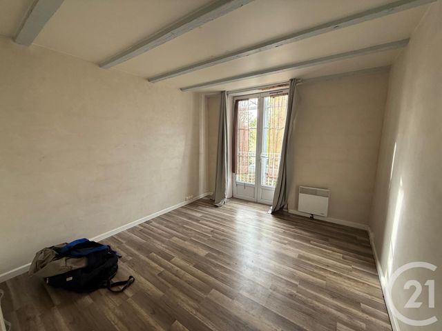 Appartement F3 à louer - 3 pièces - 78.59 m2 - COULOMMIERS - 77 - ILE-DE-FRANCE - Century 21 A.S.M.