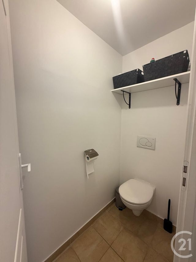 Appartement F3 à louer - 3 pièces - 61.83 m2 - COULOMMIERS - 77 - ILE-DE-FRANCE - Century 21 A.S.M.