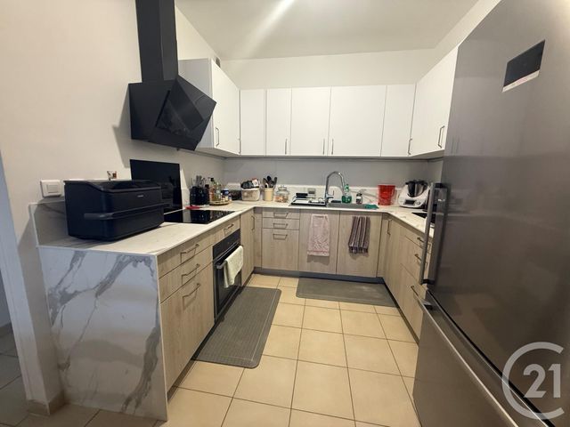 Appartement F3 à louer - 3 pièces - 61.83 m2 - COULOMMIERS - 77 - ILE-DE-FRANCE - Century 21 A.S.M.