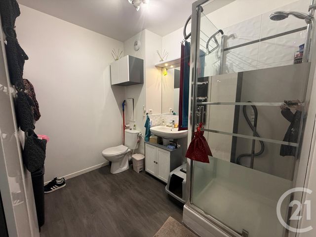Appartement F2 à louer - 2 pièces - 37.94 m2 - COULOMMIERS - 77 - ILE-DE-FRANCE - Century 21 A.S.M.