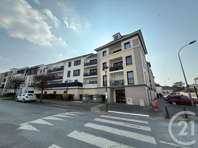 Appartement F2 à louer - 2 pièces - 40.57 m2 - COULOMMIERS - 77 - ILE-DE-FRANCE - Century 21 A.S.M.