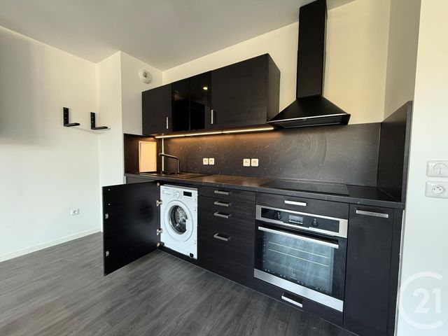 Appartement F2 à louer - 2 pièces - 40.57 m2 - COULOMMIERS - 77 - ILE-DE-FRANCE - Century 21 A.S.M.