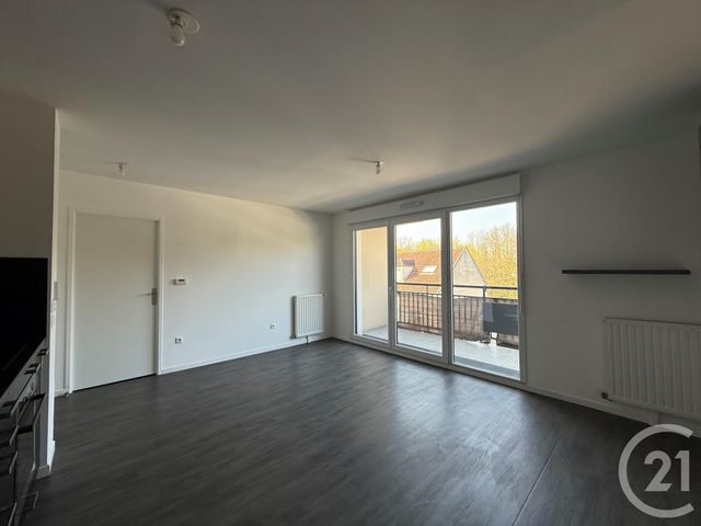 Appartement F2 à louer - 2 pièces - 40.57 m2 - COULOMMIERS - 77 - ILE-DE-FRANCE - Century 21 A.S.M.