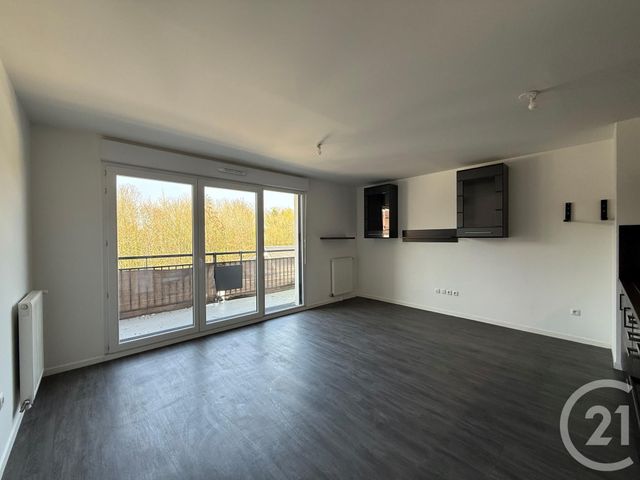 Appartement F2 à louer - 2 pièces - 40.57 m2 - COULOMMIERS - 77 - ILE-DE-FRANCE - Century 21 A.S.M.