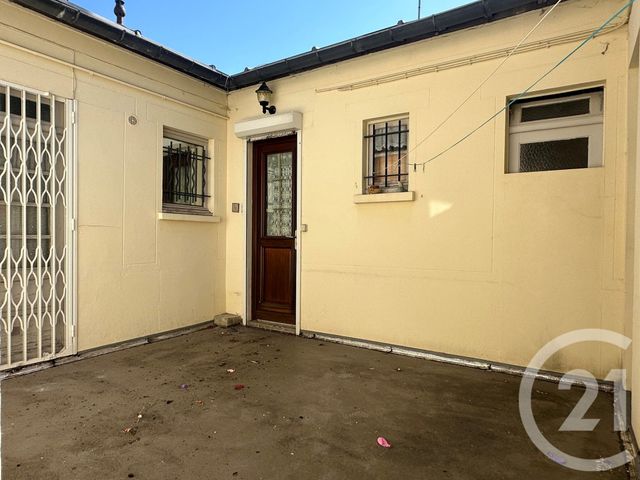 Appartement F2 à vendre - 2 pièces - 45.54 m2 - COULOMMIERS - 77 - ILE-DE-FRANCE - Century 21 A.S.M.