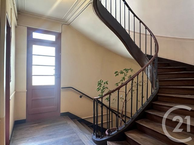 Appartement F2 à vendre - 2 pièces - 45.54 m2 - COULOMMIERS - 77 - ILE-DE-FRANCE - Century 21 A.S.M.