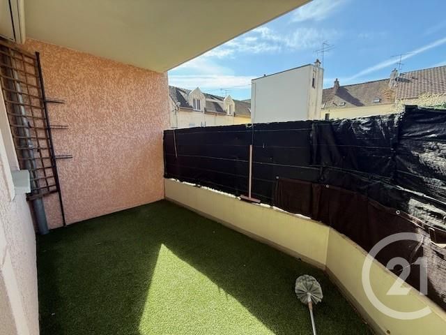 Appartement F3 à louer - 3 pièces - 84.16 m2 - COULOMMIERS - 77 - ILE-DE-FRANCE - Century 21 A.S.M.