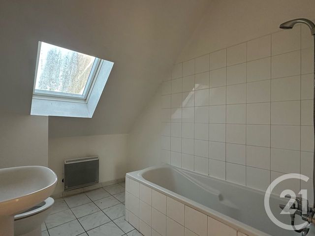 Appartement F4 à vendre - 4 pièces - 104.96 m2 - COULOMMIERS - 77 - ILE-DE-FRANCE - Century 21 A.S.M.