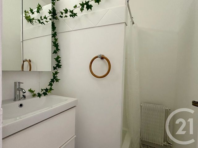 Appartement F2 à vendre - 2 pièces - 35.69 m2 - COULOMMIERS - 77 - ILE-DE-FRANCE - Century 21 A.S.M.