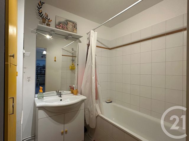 Appartement F2 à vendre - 2 pièces - 49.37 m2 - LA FERTE GAUCHER - 77 - ILE-DE-FRANCE - Century 21 A.S.M.