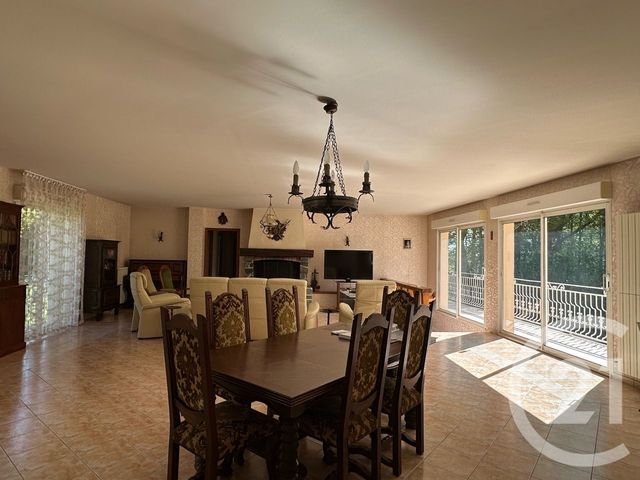 maison à vendre - 9 pièces - 246.38 m2 - BOISSY LE CHATEL - 77 - ILE-DE-FRANCE - Century 21 A.S.M.