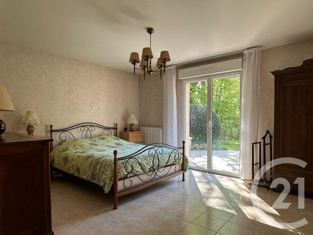 maison à vendre - 9 pièces - 246.38 m2 - BOISSY LE CHATEL - 77 - ILE-DE-FRANCE - Century 21 A.S.M.