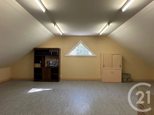 maison à vendre - 9 pièces - 246.38 m2 - BOISSY LE CHATEL - 77 - ILE-DE-FRANCE - Century 21 A.S.M.