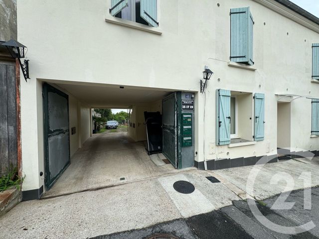 Appartement F2 à louer - 2 pièces - 48.68 m2 - CHAILLY EN BRIE - 77 - ILE-DE-FRANCE - Century 21 A.S.M.