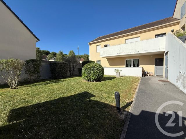 Appartement F3 à louer - 3 pièces - 64.19 m2 - COULOMMIERS - 77 - ILE-DE-FRANCE - Century 21 A.S.M.