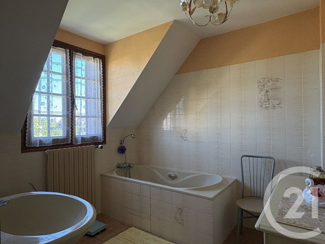 maison à vendre - 6 pièces - 142.17 m2 - BOISSY LE CHATEL - 77 - ILE-DE-FRANCE - Century 21 A.S.M.