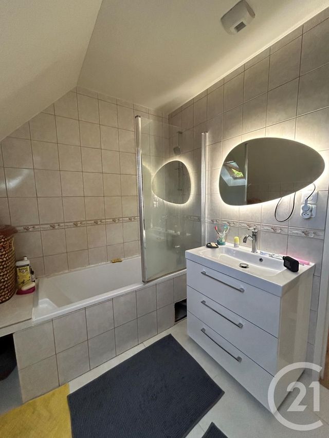 maison à louer - 5 pièces - 81.97 m2 - COULOMMIERS - 77 - ILE-DE-FRANCE - Century 21 A.S.M.