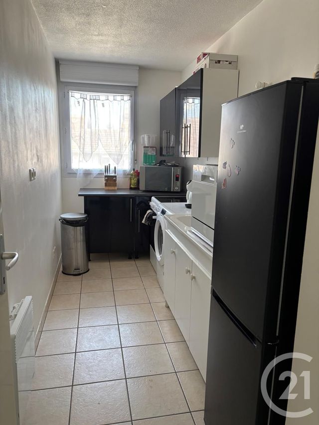 Appartement F3 à louer - 3 pièces - 63.6 m2 - LA FERTE GAUCHER - 77 - ILE-DE-FRANCE - Century 21 A.S.M.