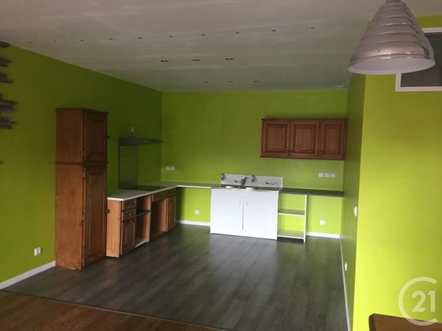Appartement F3 à louer - 3 pièces - 119.31 m2 - REBAIS - 77 - ILE-DE-FRANCE - Century 21 A.S.M.