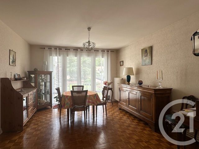 Appartement F4 à vendre - 4 pièces - 83.63 m2 - COULOMMIERS - 77 - ILE-DE-FRANCE - Century 21 A.S.M.