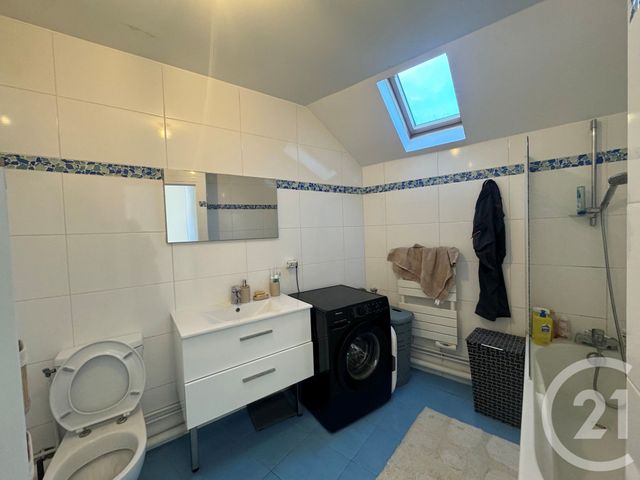 Appartement F3 à louer - 3 pièces - 65.0 m2 - 77 - ILE-DE-FRANCE - Century 21 A.S.M.