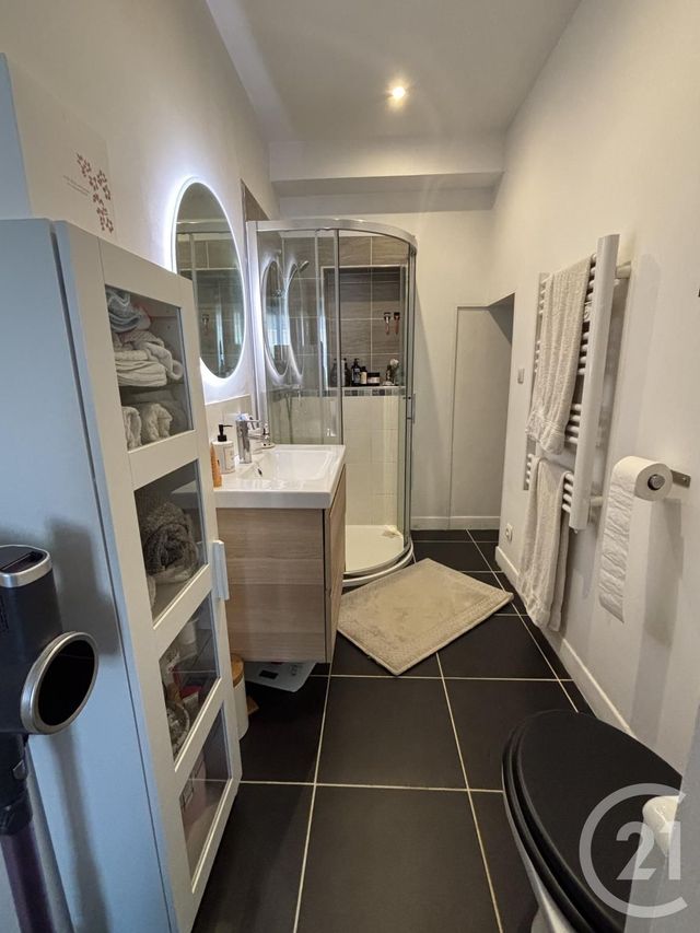 Appartement F2 à louer - 2 pièces - 55.77 m2 - CHAUFFRY - 77 - ILE-DE-FRANCE - Century 21 A.S.M.