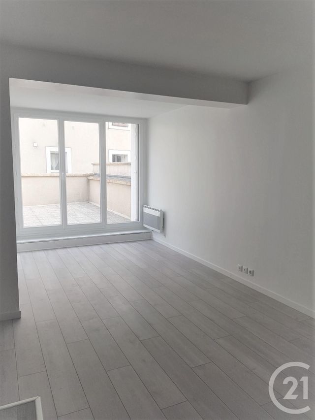 Appartement F3 à louer - 3 pièces - 62.75 m2 - COULOMMIERS - 77 - ILE-DE-FRANCE - Century 21 A.S.M.