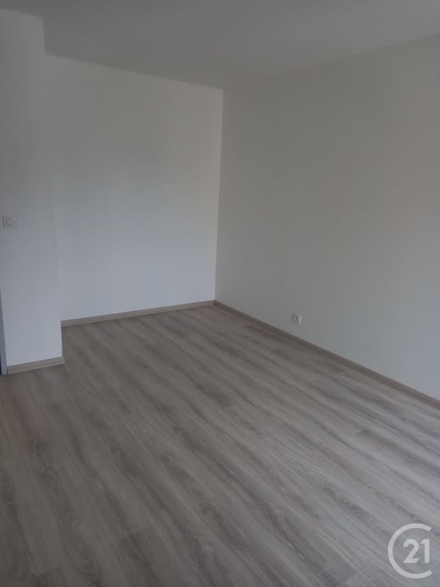 maison à louer - 4 pièces - 84.54 m2 - ST REMY LA VANNE - 77 - ILE-DE-FRANCE - Century 21 A.S.M.