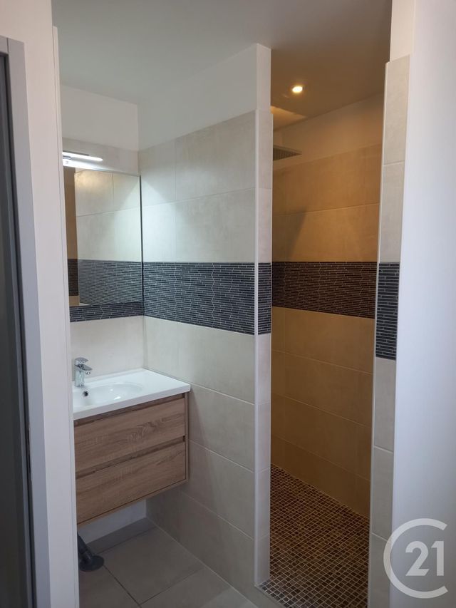 maison à louer - 4 pièces - 84.54 m2 - ST REMY LA VANNE - 77 - ILE-DE-FRANCE - Century 21 A.S.M.