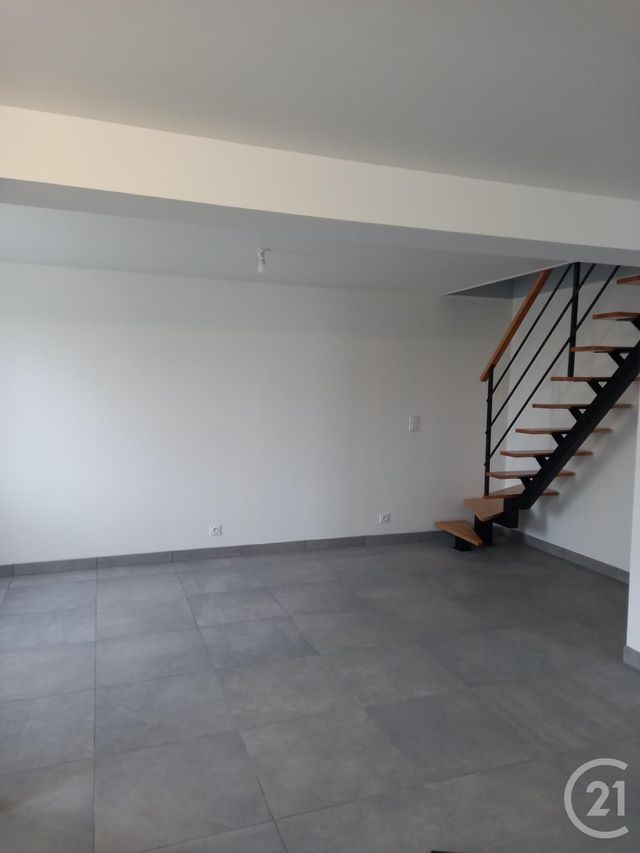maison à louer - 4 pièces - 84.54 m2 - ST REMY LA VANNE - 77 - ILE-DE-FRANCE - Century 21 A.S.M.