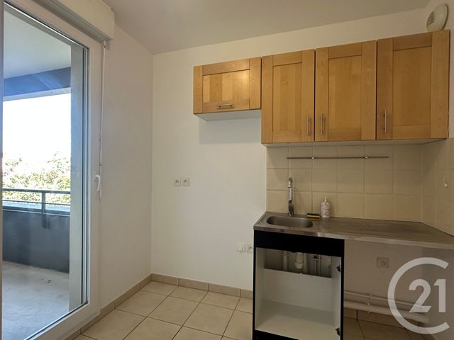 Appartement F2 à vendre - 2 pièces - 45.64 m2 - COULOMMIERS - 77 - ILE-DE-FRANCE - Century 21 A.S.M.