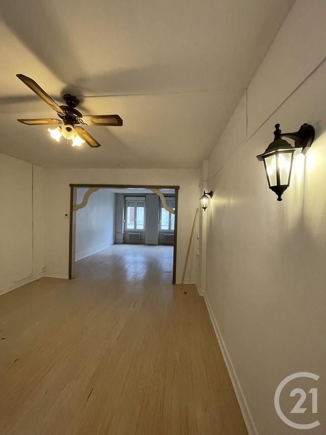 Appartement F3 à louer - 3 pièces - 98.89 m2 - LA FERTE GAUCHER - 77 - ILE-DE-FRANCE - Century 21 A.S.M.