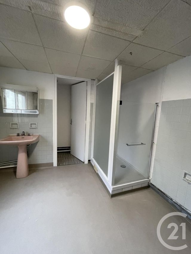 Appartement F3 à louer - 3 pièces - 98.89 m2 - LA FERTE GAUCHER - 77 - ILE-DE-FRANCE - Century 21 A.S.M.