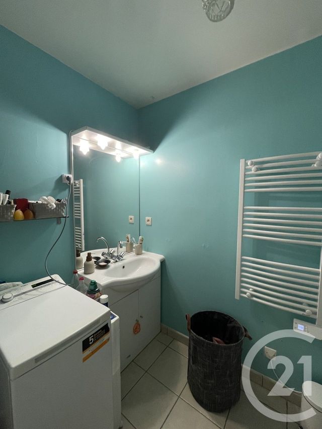 Appartement F2 bis à louer - 2 pièces - 53.05 m2 - LA FERTE GAUCHER - 77 - ILE-DE-FRANCE - Century 21 A.S.M.