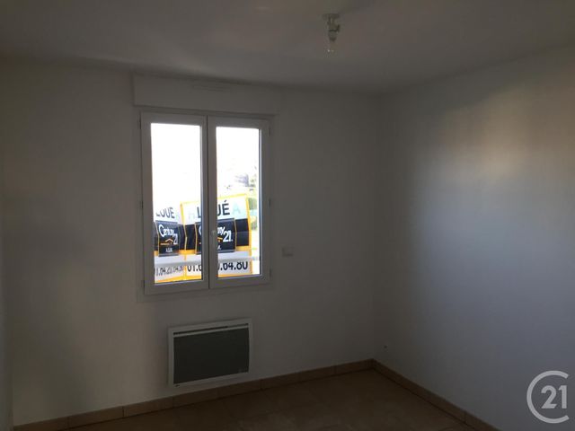 Appartement F3 à louer - 3 pièces - 81.21 m2 - COULOMMIERS - 77 - ILE-DE-FRANCE - Century 21 A.S.M.