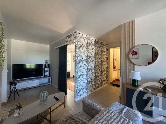 Appartement F3 à louer - 3 pièces - 48.68 m2 - CHAILLY EN BRIE - 77 - ILE-DE-FRANCE - Century 21 A.S.M.
