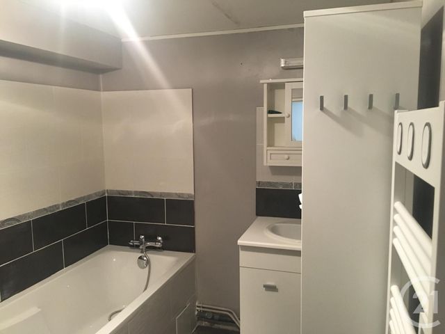 Appartement F2 à louer - 2 pièces - 51.47 m2 - ST AUGUSTIN - 77 - ILE-DE-FRANCE - Century 21 A.S.M.