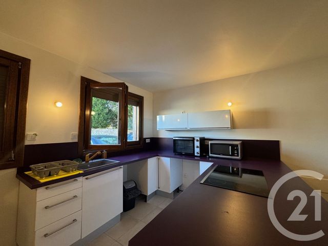 Appartement F2 à louer - 2 pièces - 60.4 m2 - COULOMMIERS - 77 - ILE-DE-FRANCE - Century 21 A.S.M.