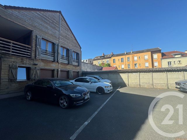 Appartement F2 à louer - 2 pièces - 60.4 m2 - COULOMMIERS - 77 - ILE-DE-FRANCE - Century 21 A.S.M.