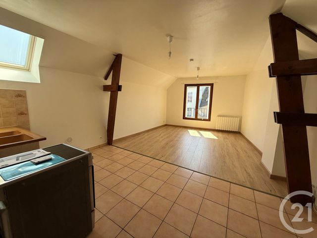 Appartement F1 à louer COULOMMIERS