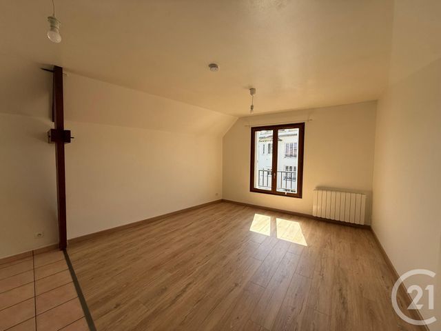 Appartement F1 à louer - 1 pièce - 32.72 m2 - COULOMMIERS - 77 - ILE-DE-FRANCE - Century 21 A.S.M.