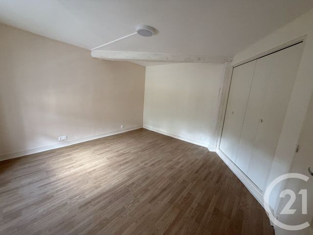 Appartement F2 à louer - 2 pièces - 55.65 m2 - LA FERTE GAUCHER - 77 - ILE-DE-FRANCE - Century 21 A.S.M.